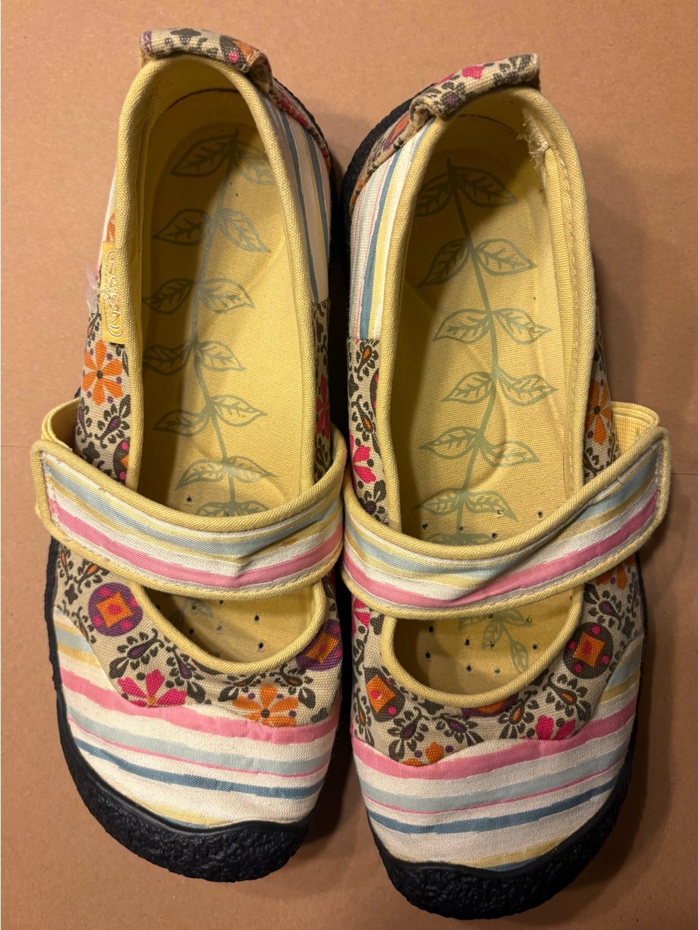 Keen Yellow Floral Stripe Mary Jane Flats (Harvest Mary Jane) Size 6